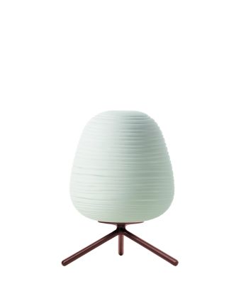 Rituals Tischleuchte mit gerippter, eiförmiger Lampe und braunem Dreibein-Fuß. Moderne Tischlampe für stimmungsvolle Beleuchtung.